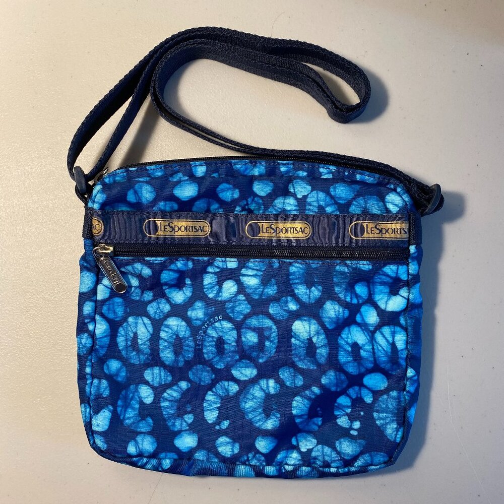 LeSportsac Crossbody Bag in Tulum (Blue Tie Dye) Pattern, Lightweight Travel